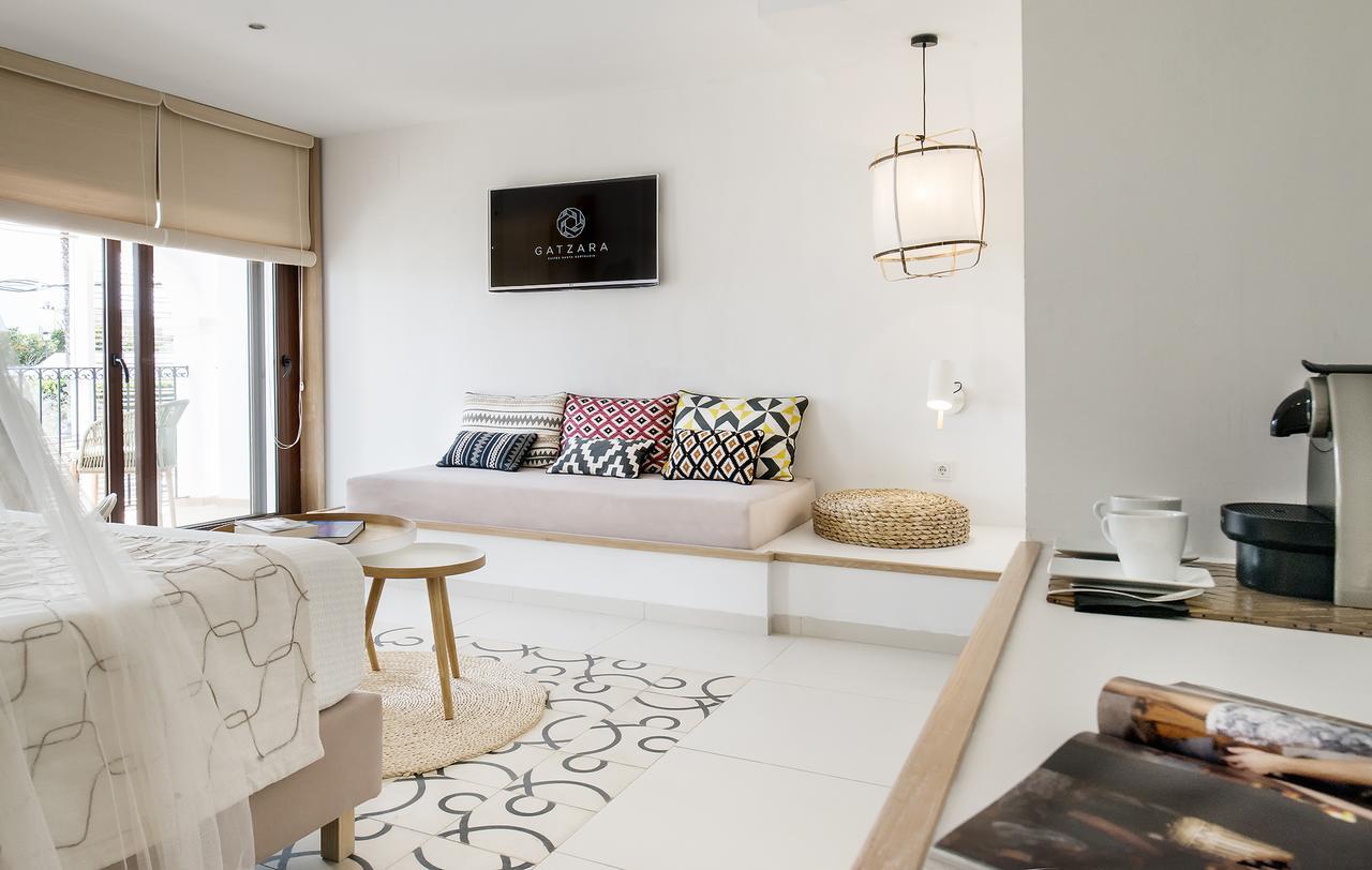 Gatzara Suites Santa Gertrudis Santa Gertrudis  Exterior photo